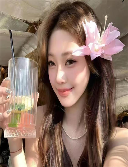 我玩弄美艳馊子理论视频_一个人免费观看的WWW哔哩哔哩_星空传媒剧国产MV在线播放免费